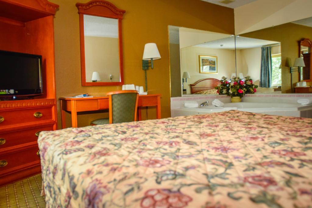 Voco The Cadence, An Ihg Hotel Niagara Falls Exterior photo