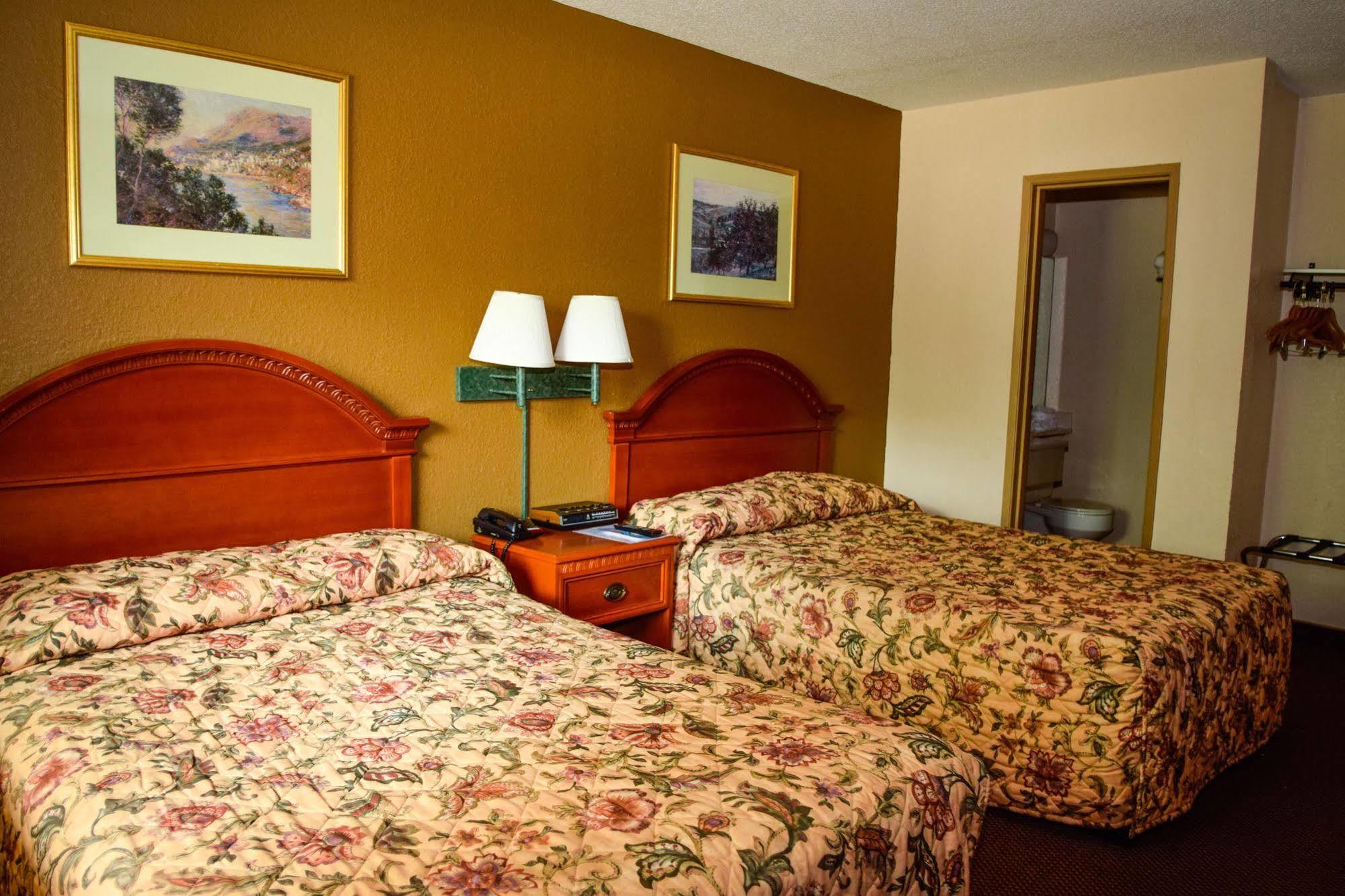 Voco The Cadence, An Ihg Hotel Niagara Falls Exterior photo